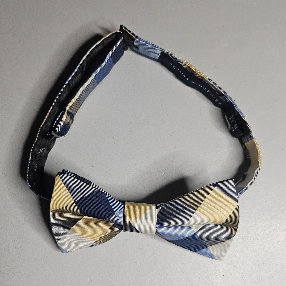 Tommy Hilfiger Mens Bow‎ Tie One Size Silk Adjustable Pretied Blue Yellow Plaid